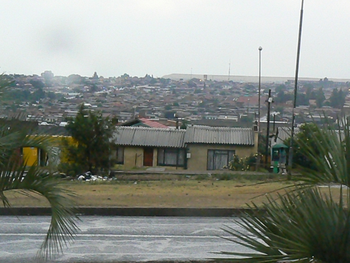 bidonvilleJohannesburg Soweto.jpg
